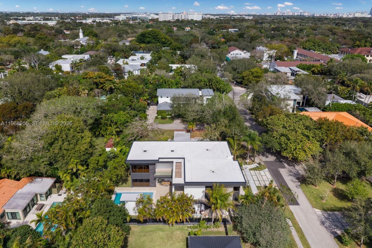 7420 SW 52nd Ave, Miami, FL 33143 Photo