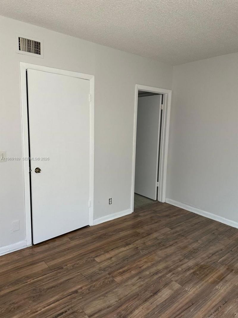 1840 NW 119th St, Unit 502, Miami, FL 33167 Photo