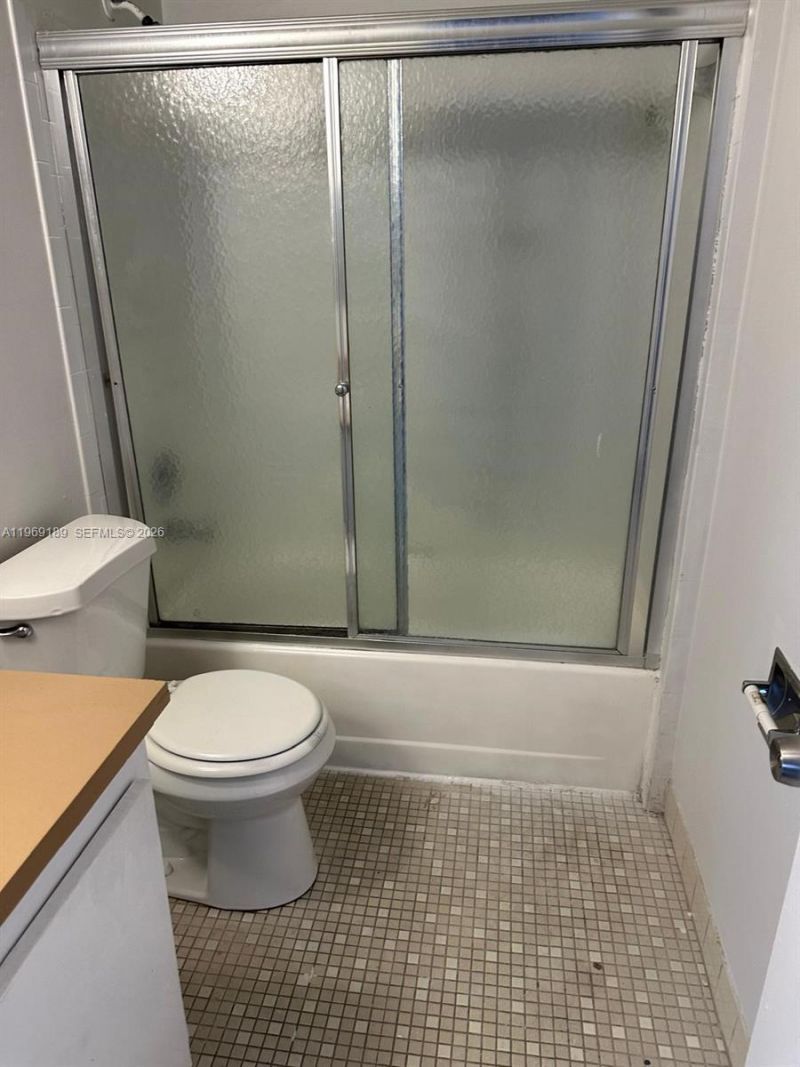 1840 NW 119th St, Unit 502, Miami, FL 33167 Photo