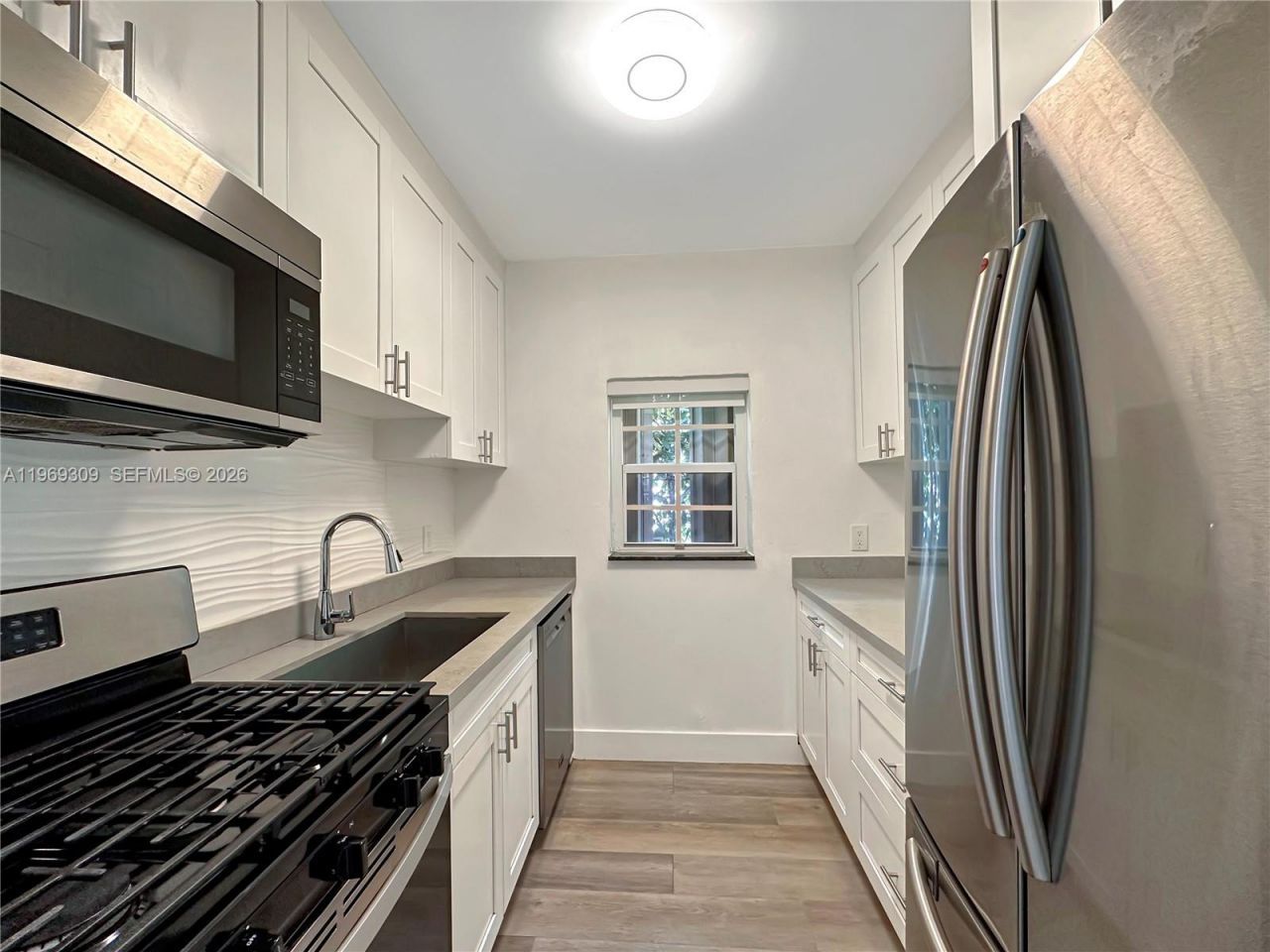 969 Bay Dr , Unit 5, Miami Beach, FL 33141 Photo