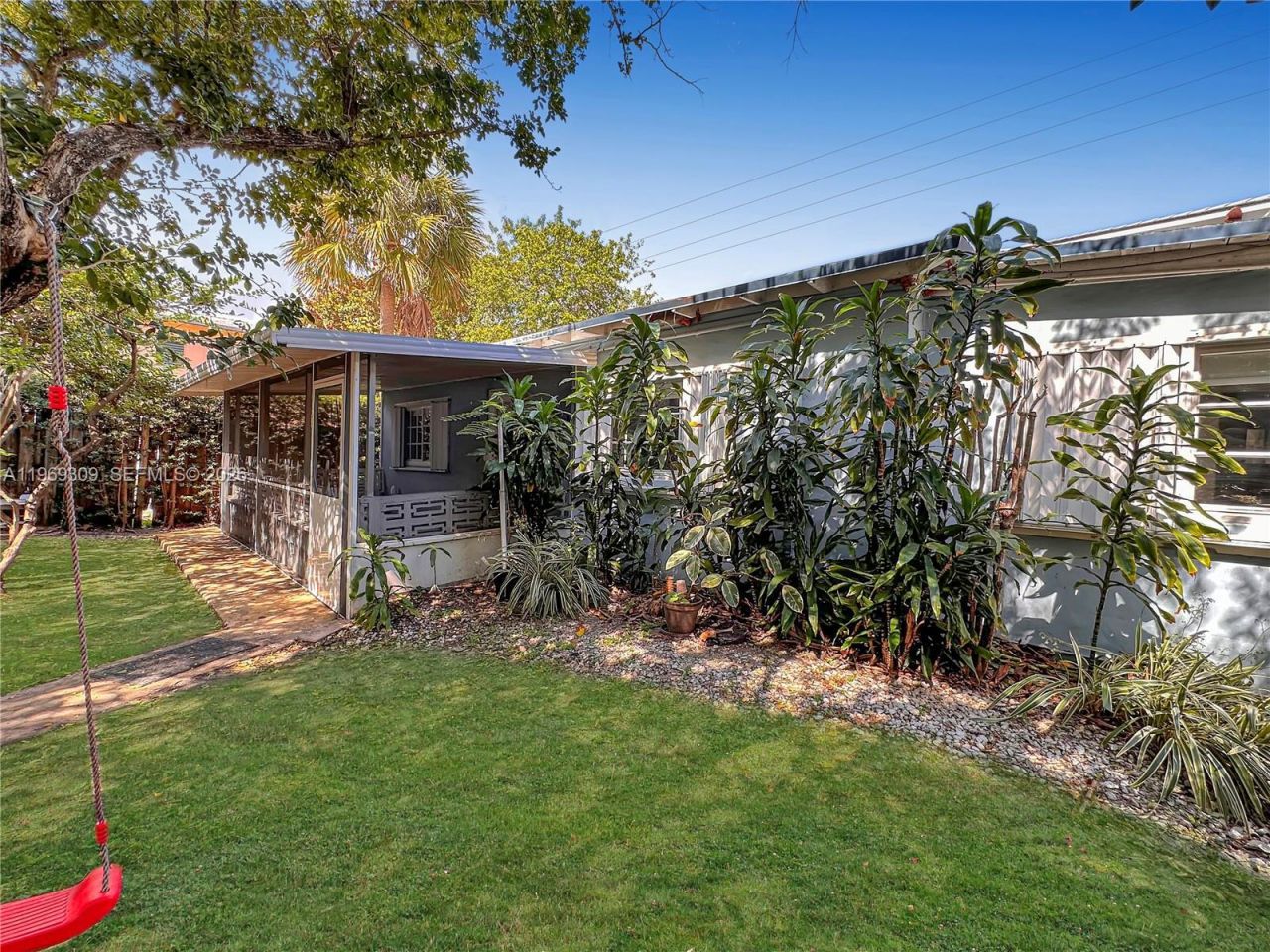 969 Bay Dr , Unit 5, Miami Beach, FL 33141 Photo