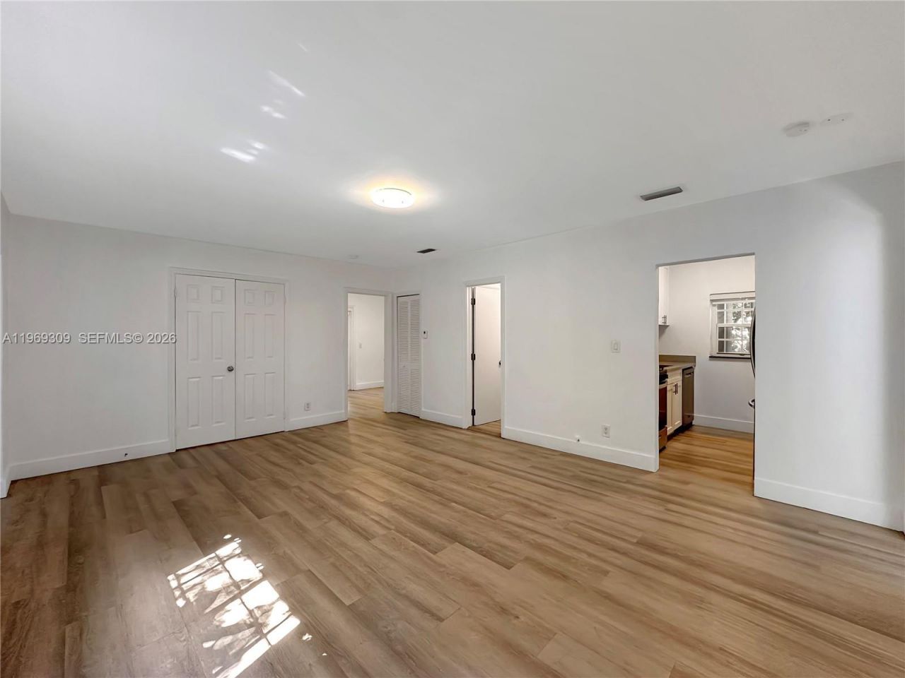 969 Bay Dr , Unit 5, Miami Beach, FL 33141 Photo