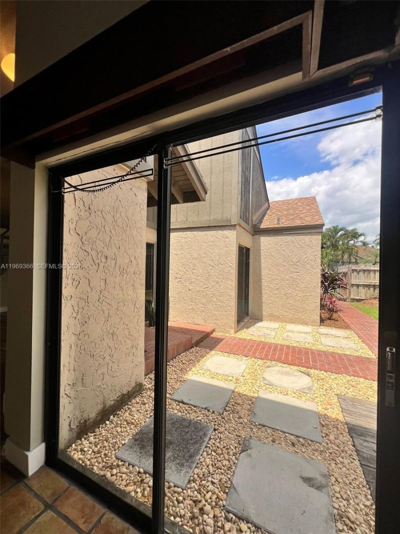 Please Call For Address, Miami, FL 33173 Photo