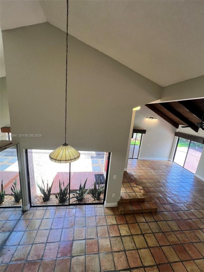 Please Call For Address, Miami, FL 33173 Photo