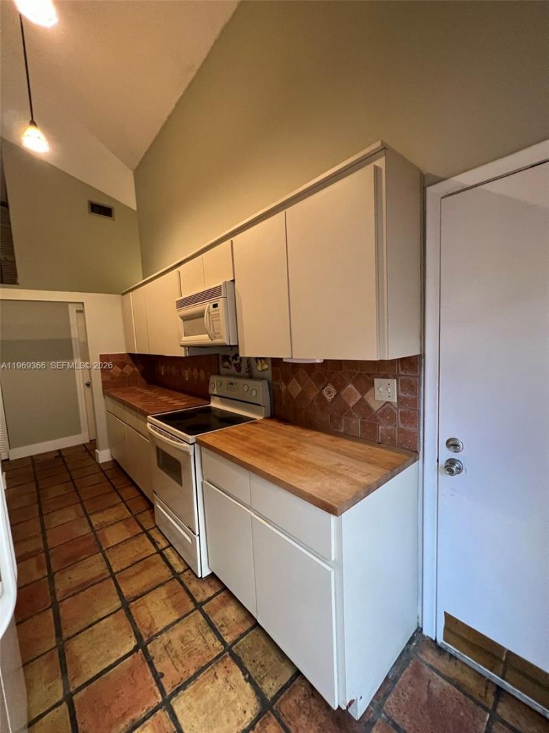 Please Call For Address, Miami, FL 33173 Photo