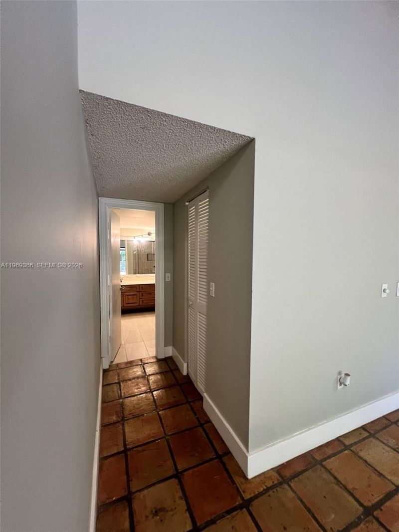 Please Call For Address, Miami, FL 33173 Photo