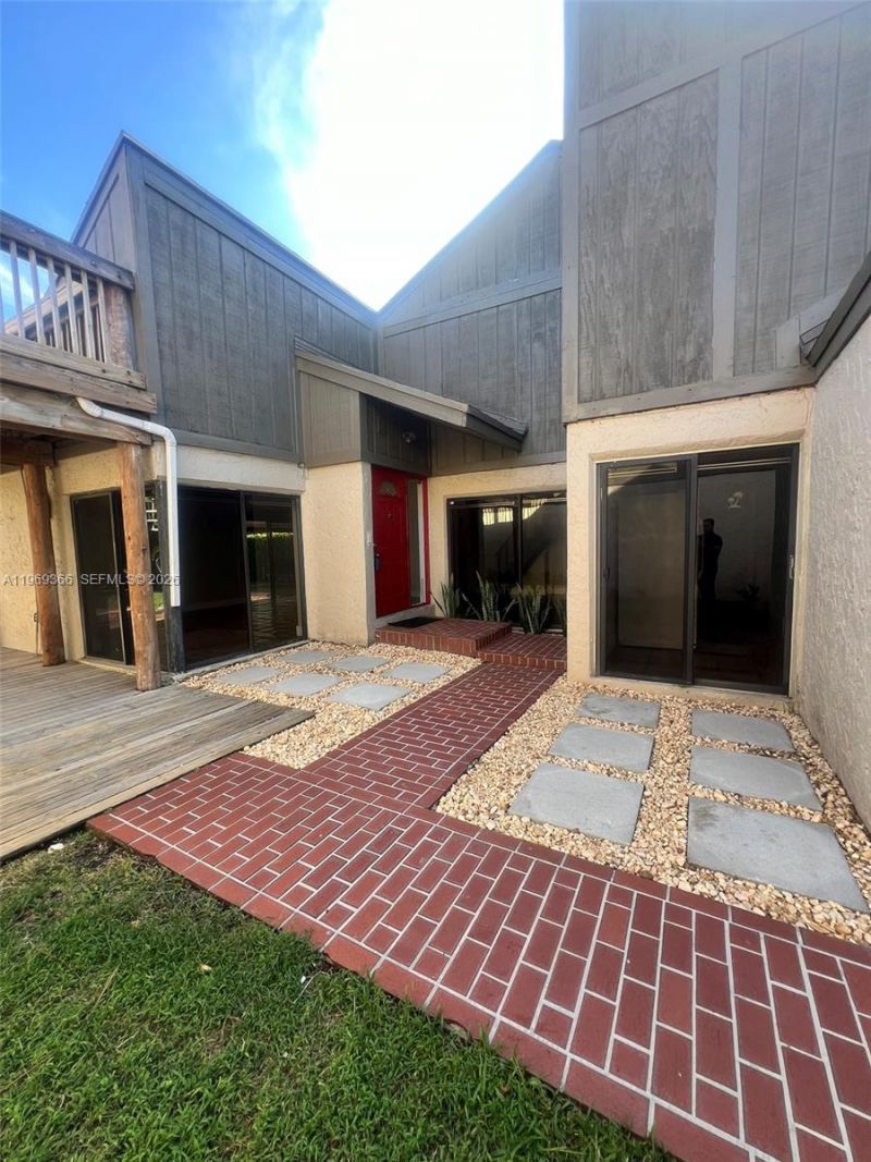Please Call For Address, Miami, FL 33173 Photo