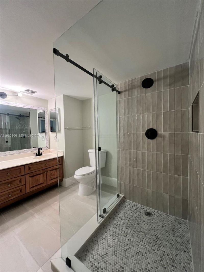 Please Call For Address, Miami, FL 33173 Photo