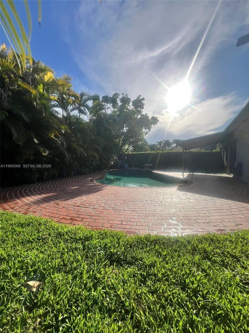 Please Call For Address, Miami, FL 33173 Photo