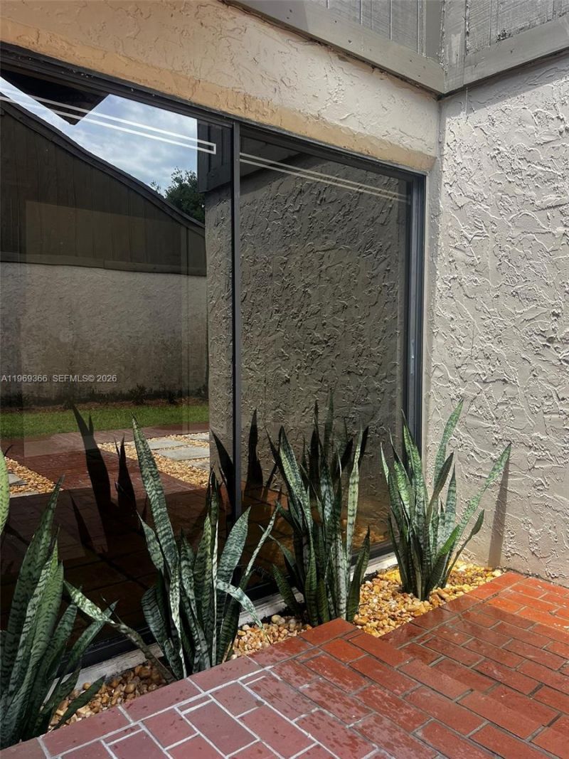 Please Call For Address, Miami, FL 33173 Photo