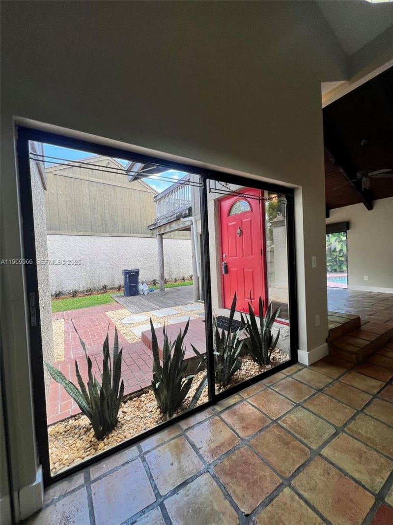 Please Call For Address, Miami, FL 33173 Photo