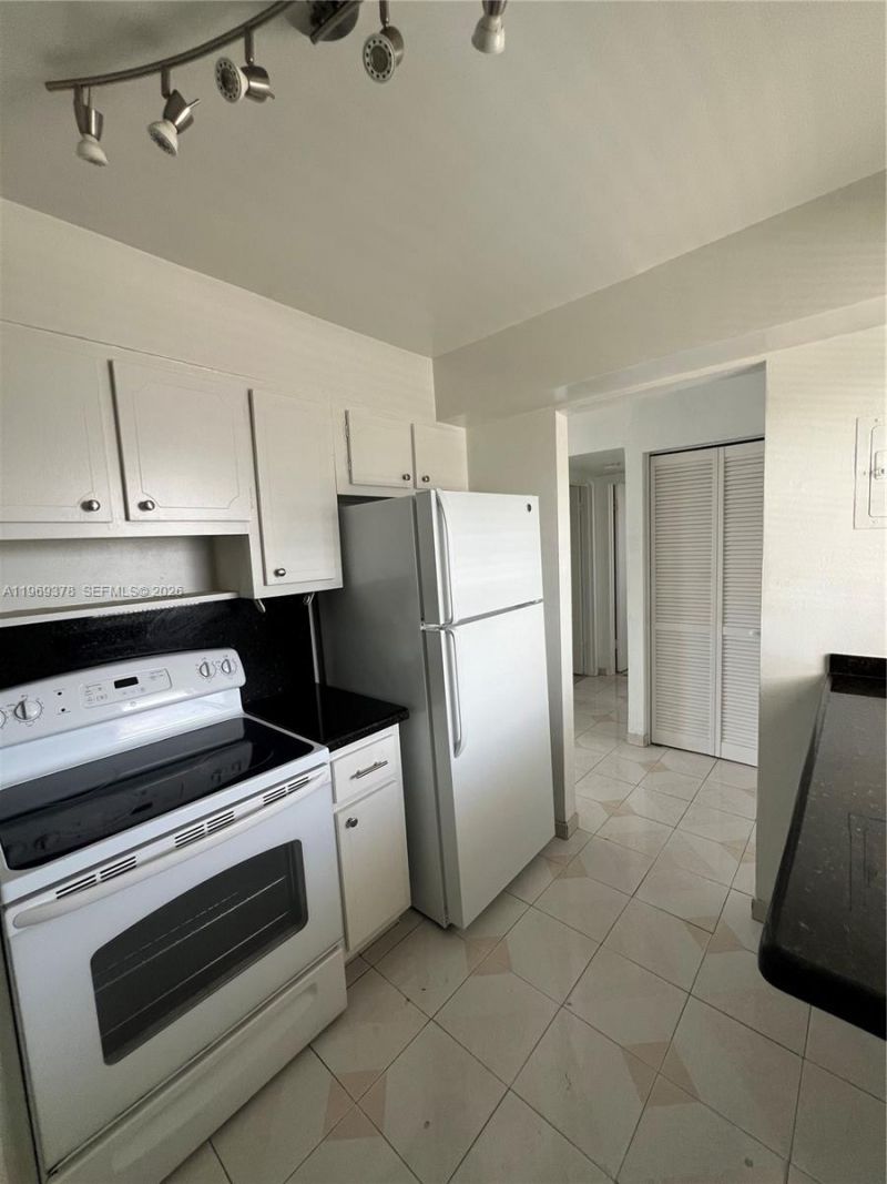 4142 N Jefferson Ave, Unit 6B, Miami Beach, FL 33140 Photo