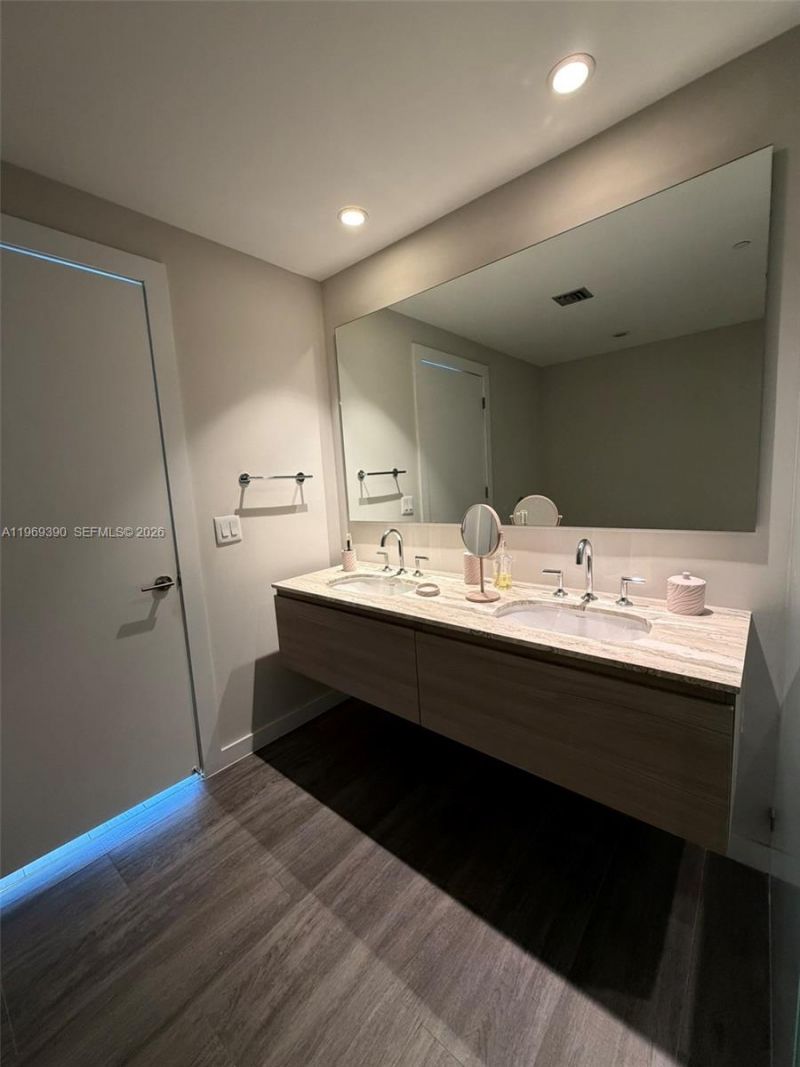 2900 NE 7th Ave , Unit 1205, Miami, FL 33137 Photo