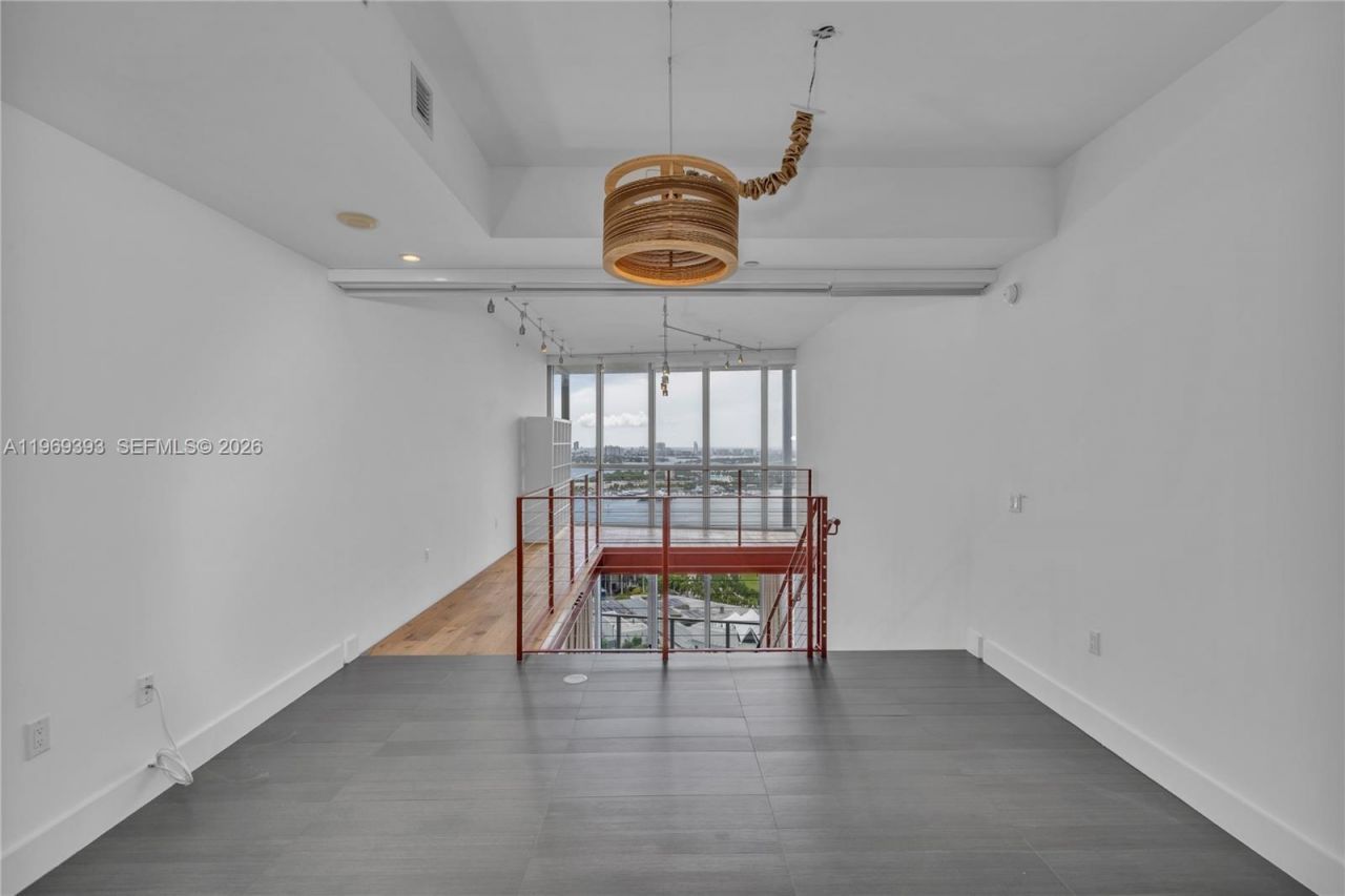 1100 Biscayne Blvd, Unit 2706, Miami, FL 33132 Photo