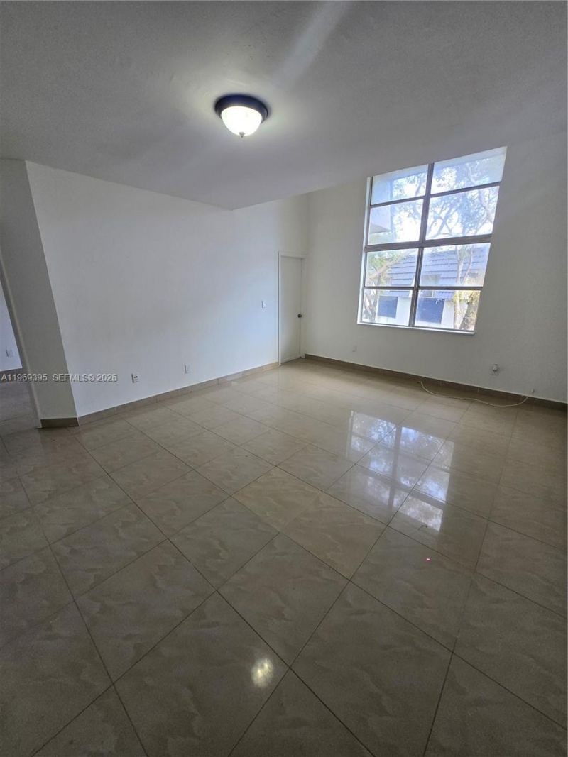 8007 W 6th Ave, Unit M, Hialeah, FL 33014 Photo
