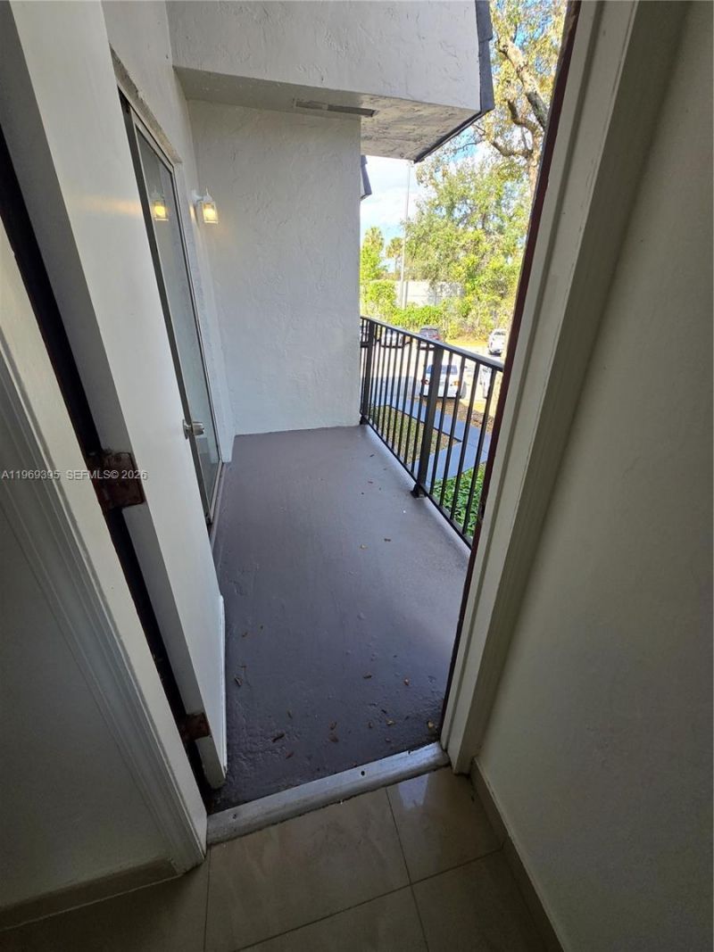 8007 W 6th Ave, Unit M, Hialeah, FL 33014 Photo
