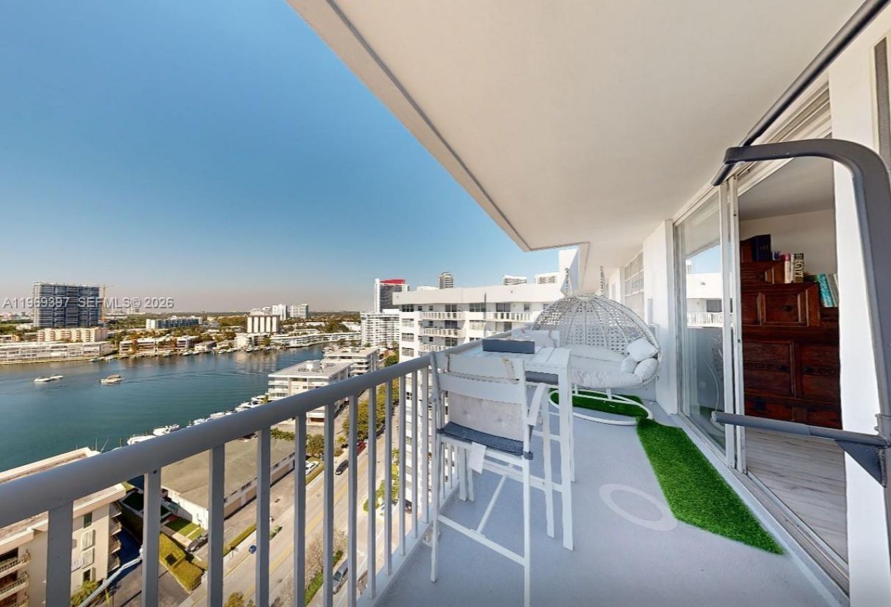 137 Golden Isles Dr , Unit 1609, Hallandale Beach, FL 33009 Photo