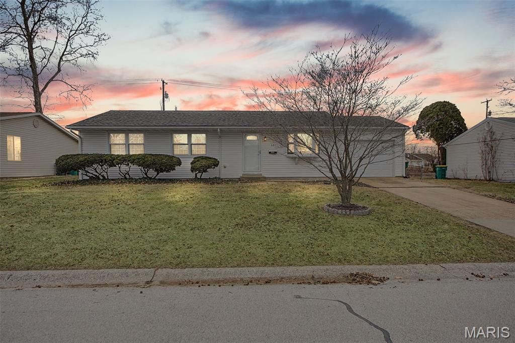 601 Dartmouth Drive, O Fallon, IL 62269 Main Photo