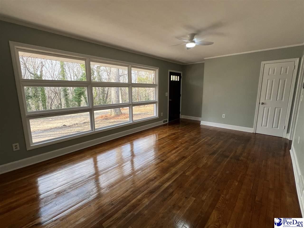 220 Laurel Ave. Photo 18