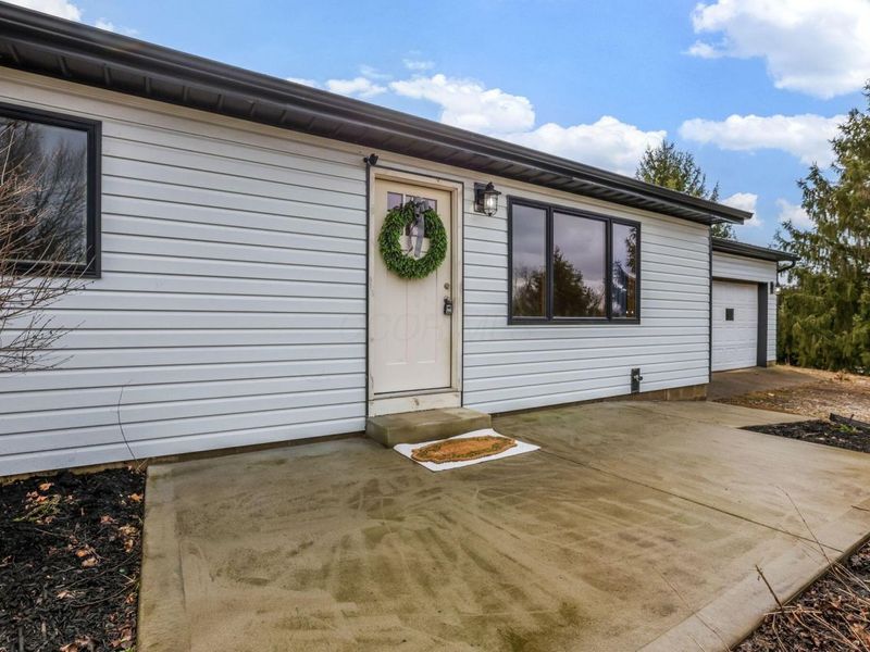 6615 Westfall Road SW, Lancaster, OH 43130 Photo 3