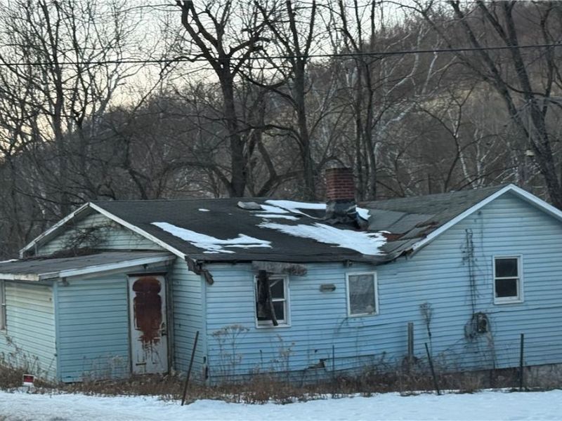 53244 Barton Blaine Road, Saint Clairsville, OH 43950 Photo 3