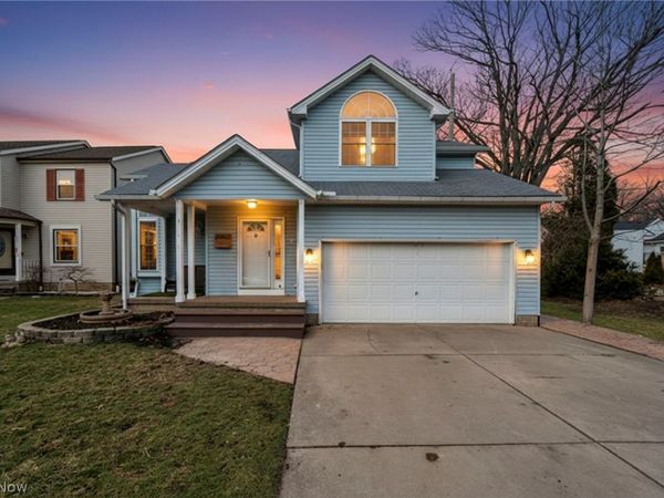 29007 Uxbridge Drive, Willowick, OH 44095