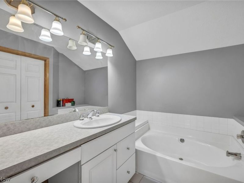 29007 Uxbridge Drive, Willowick, OH 44095 Photo 27