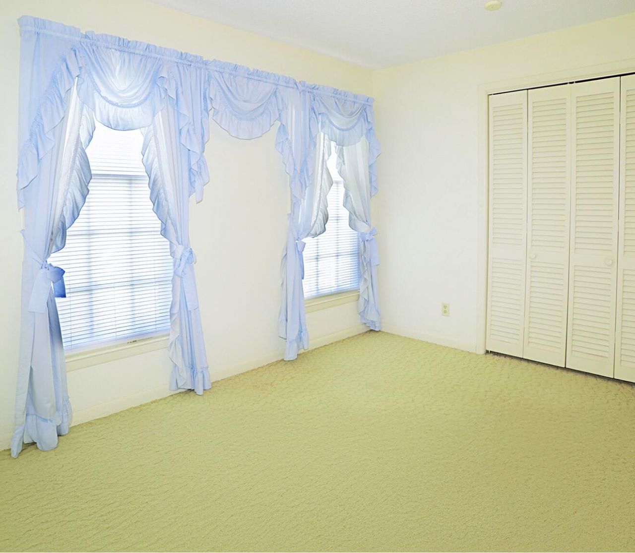 2778 Riley Street Photo 16