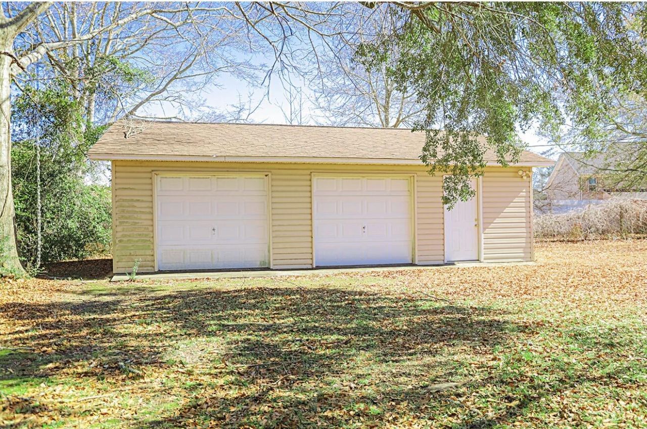 2778 Riley Street Photo 8