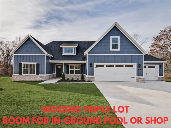 38 Winsford Circle, Bella Vista, AR 72715