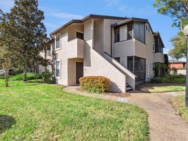 2924 ANTIQUE OAKS CIRCLE, Unit 46, WINTER PARK, FL 32792