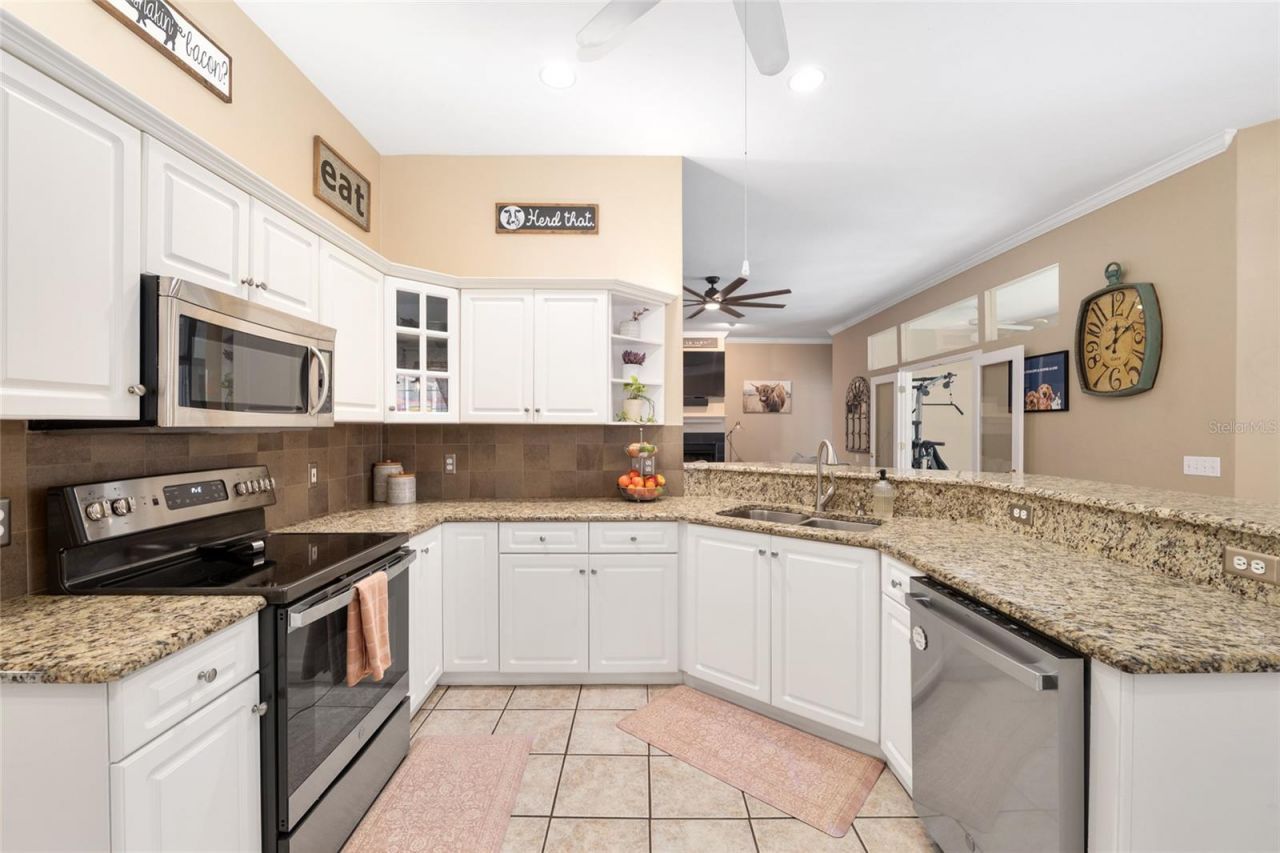 9350 SW 46th Place, Gainesville, FL 32608 Photo
