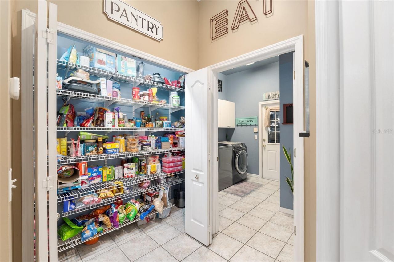 9350 SW 46th Place, Gainesville, FL 32608 Photo