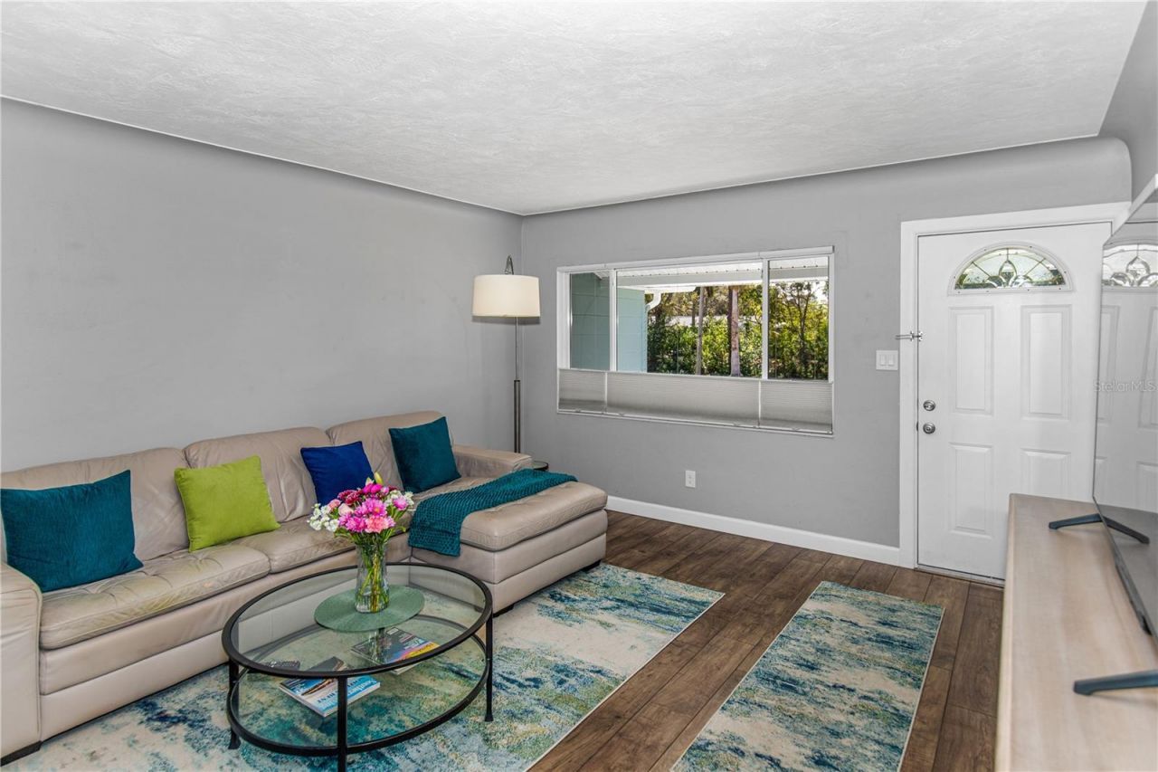 6343 19th Avenue N, Saint Petersburg, FL 33710 Photo