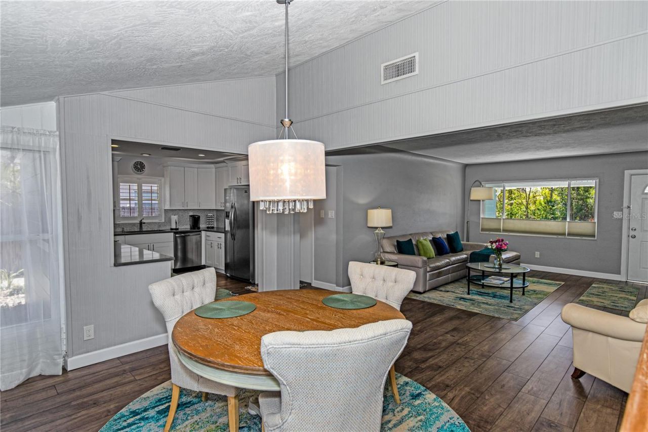 6343 19th Avenue N, Saint Petersburg, FL 33710 Photo