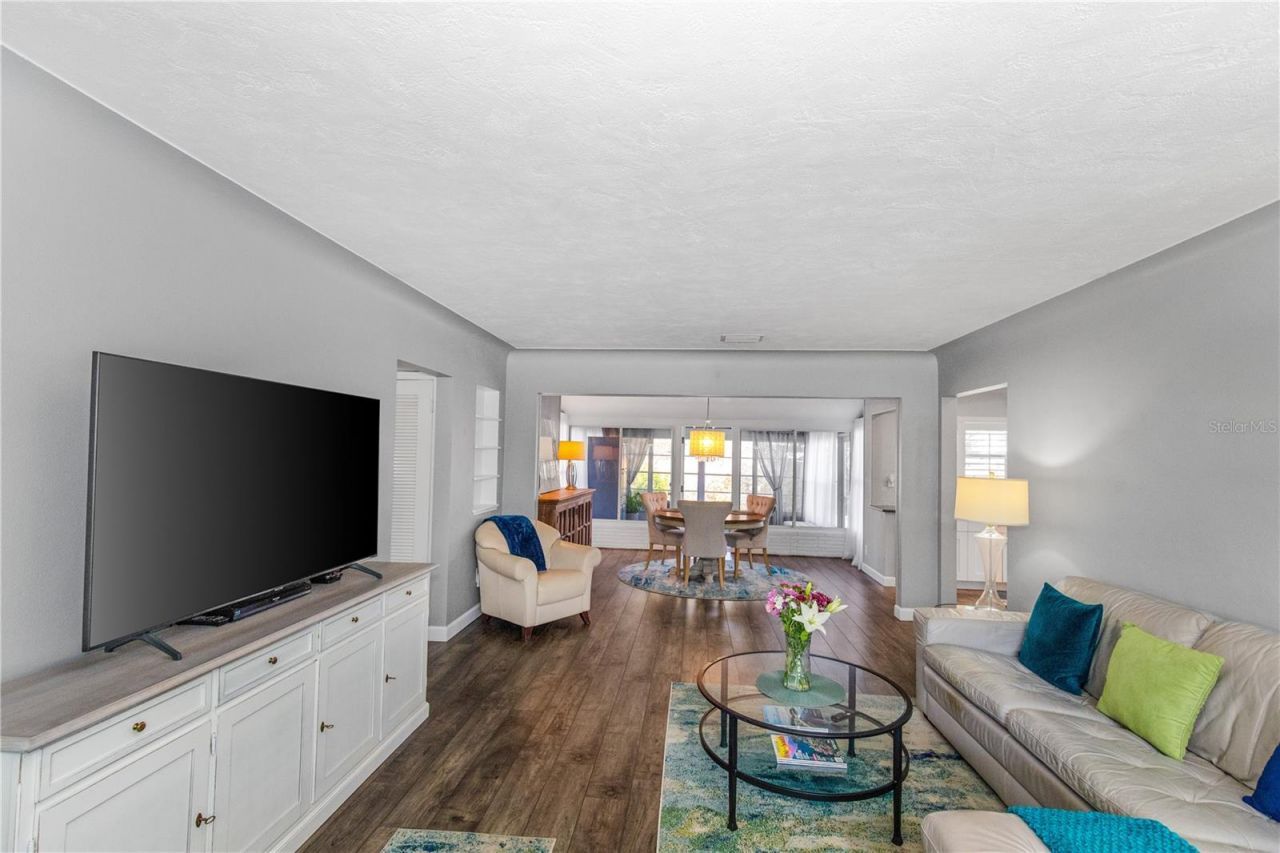 6343 19th Avenue N, Saint Petersburg, FL 33710 Photo