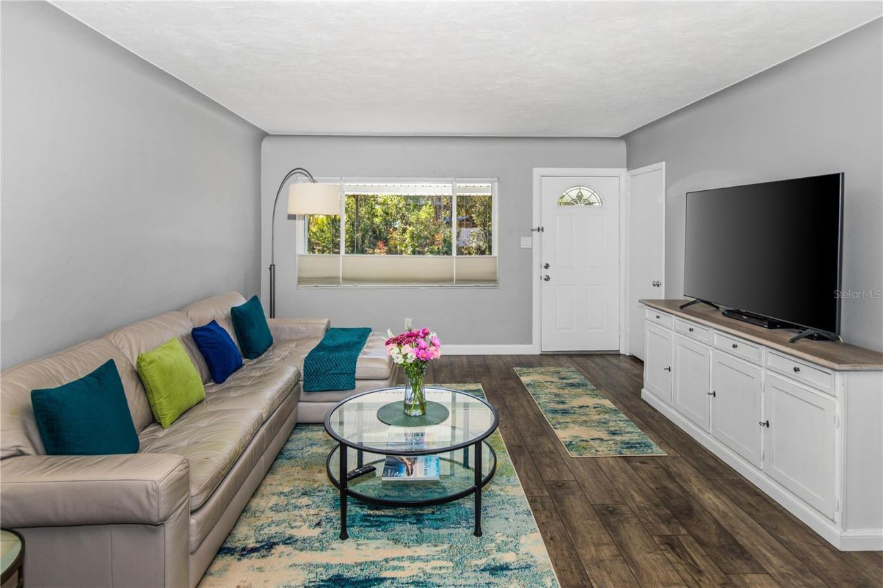 6343 19th Avenue N, Saint Petersburg, FL 33710 Photo