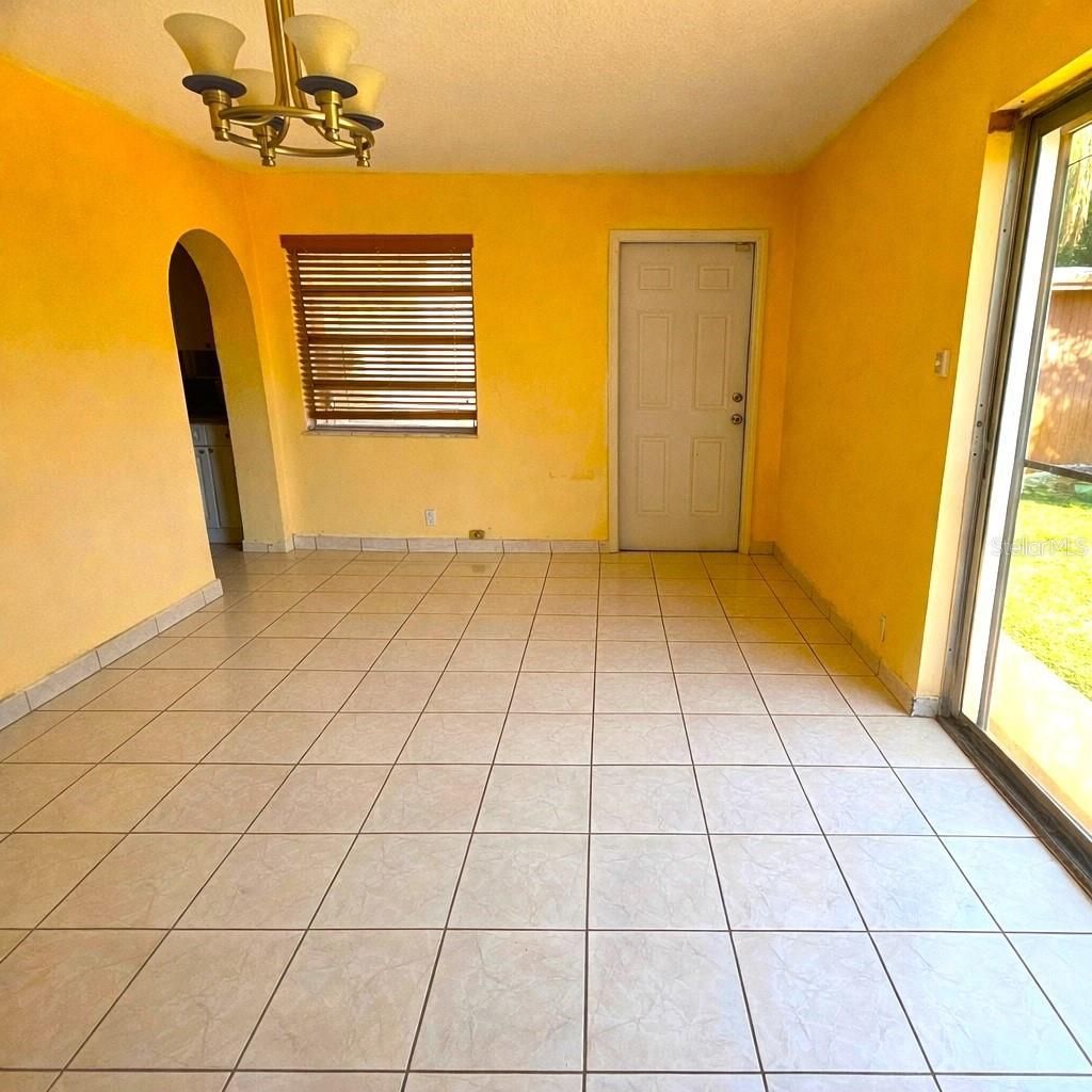 1561 NW 77th Way, Pembroke Pines, FL 33024 Photo