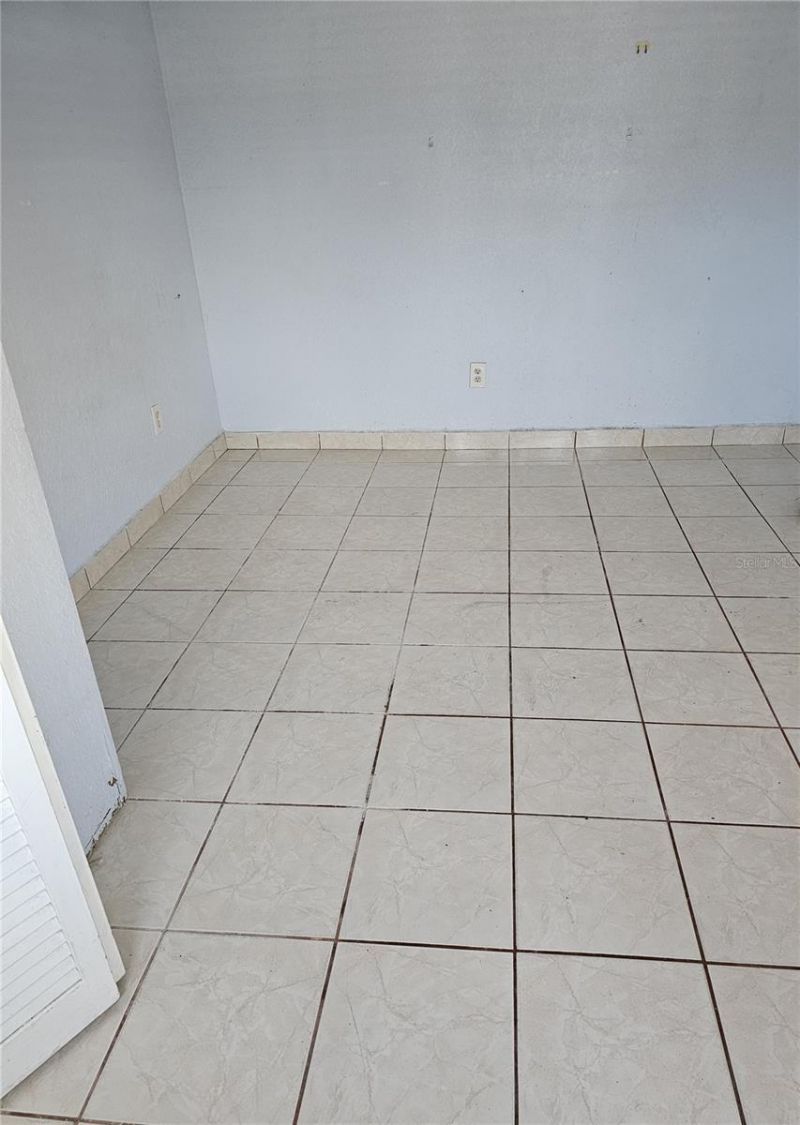 1561 NW 77th Way, Pembroke Pines, FL 33024 Photo