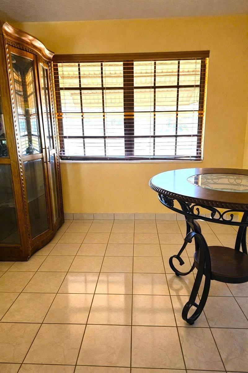 1561 NW 77th Way, Pembroke Pines, FL 33024 Photo