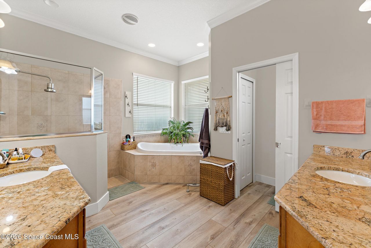 165 Island View Drive , Indian Harbor Beach, FL 32937 Photo