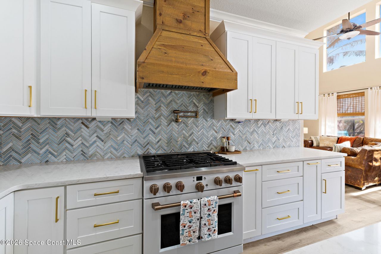 165 Island View Drive , Indian Harbor Beach, FL 32937 Photo