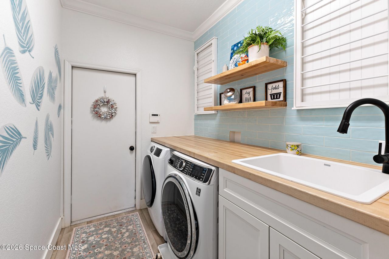 165 Island View Drive , Indian Harbor Beach, FL 32937 Photo