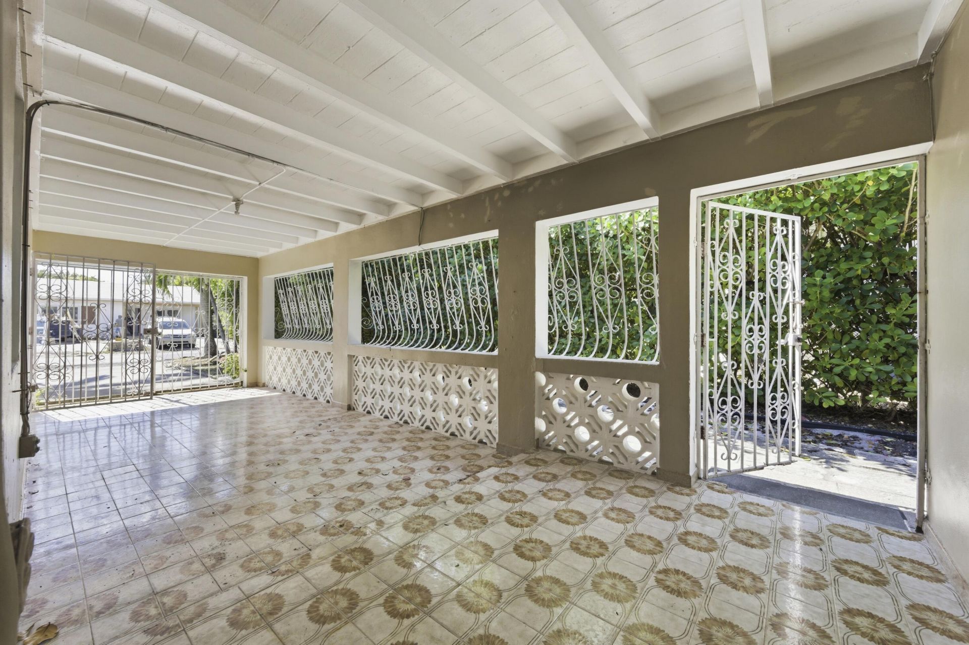 225 Plymouth Road, West Palm Beach, FL 33405 Photo