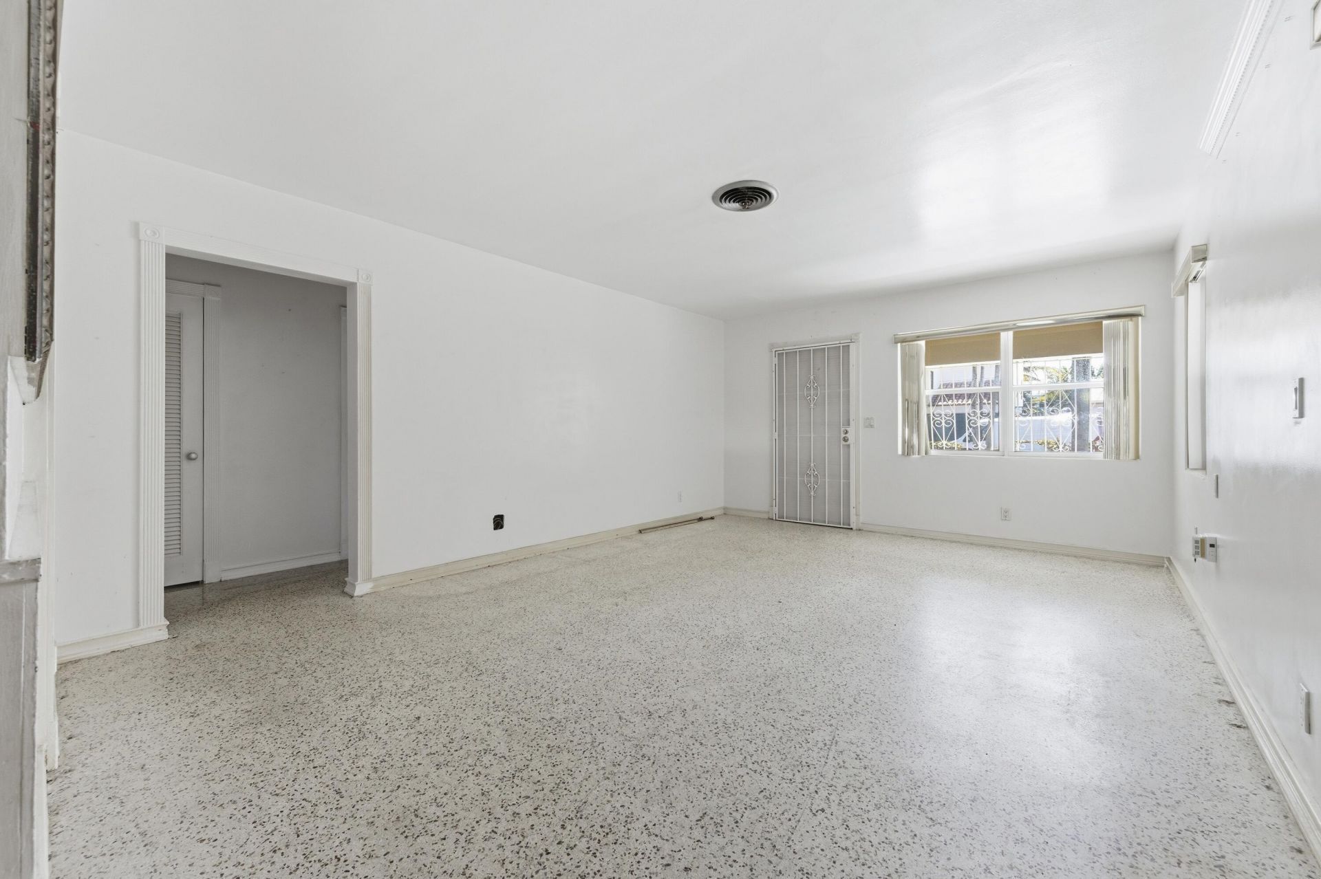 225 Plymouth Road, West Palm Beach, FL 33405 Photo