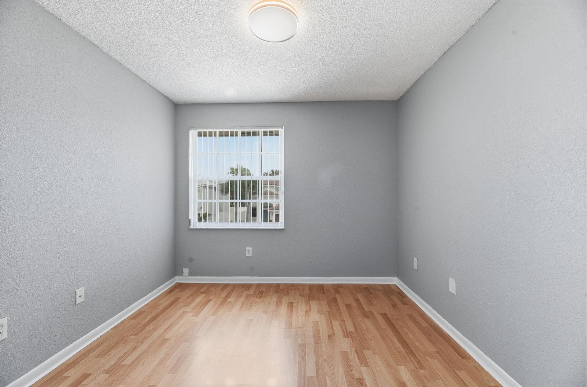 15860 NW 14th Road, Pembroke Pines, FL 33028 Photo