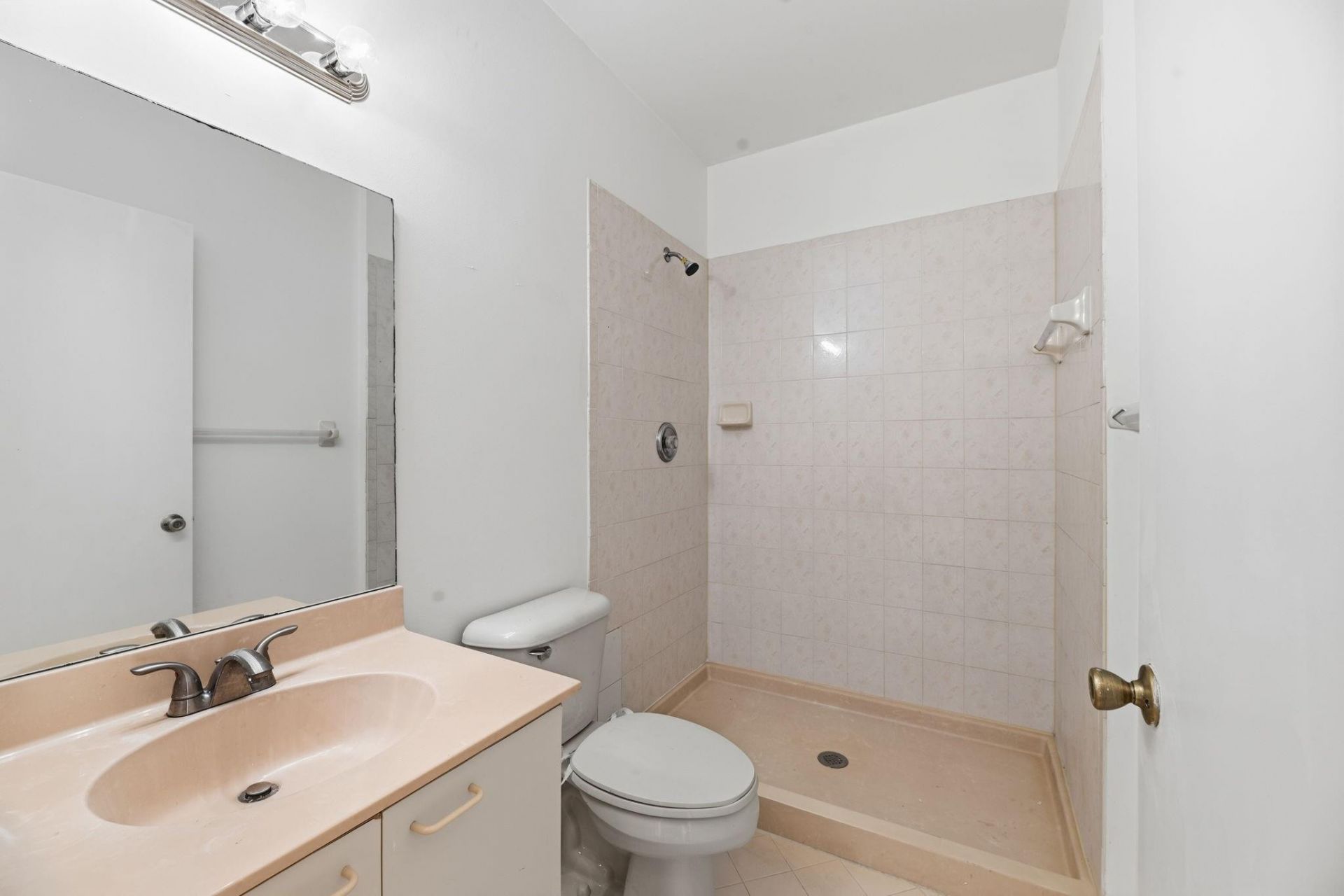 15860 NW 14th Road, Pembroke Pines, FL 33028 Photo