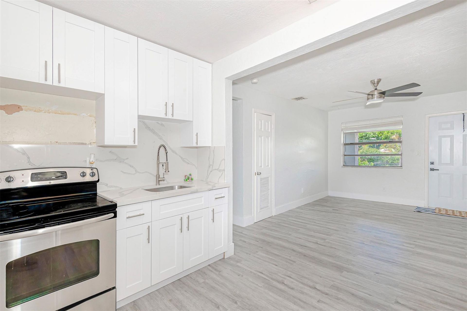 1923 N 23rd Avenue, Hollywood, FL 33020 Photo