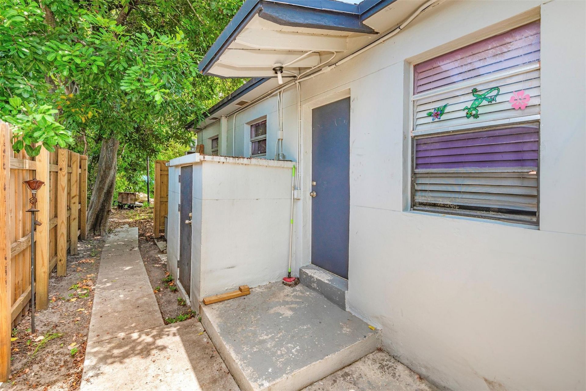 1923 N 23rd Avenue, Hollywood, FL 33020 Photo