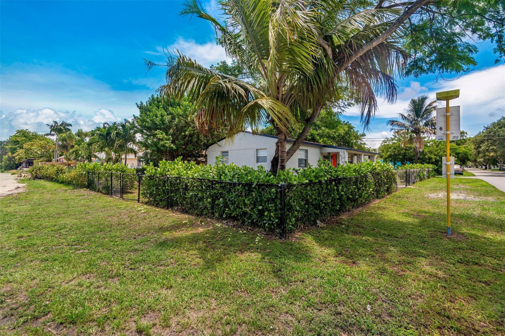 1923 N 23rd Avenue, Hollywood, FL 33020 Photo